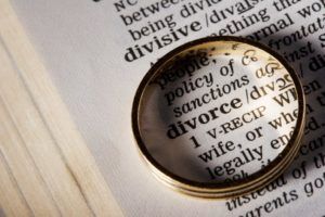 Divorce lawyer in Huntington
